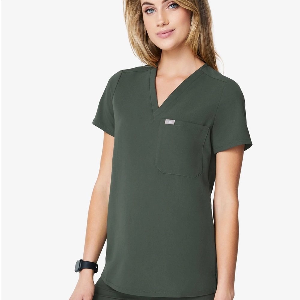 Figs petite XS olive green